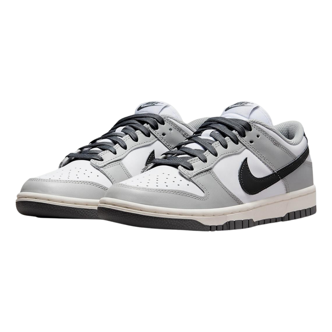 Nike Dunk Low "Light Smoke Grey" (W)