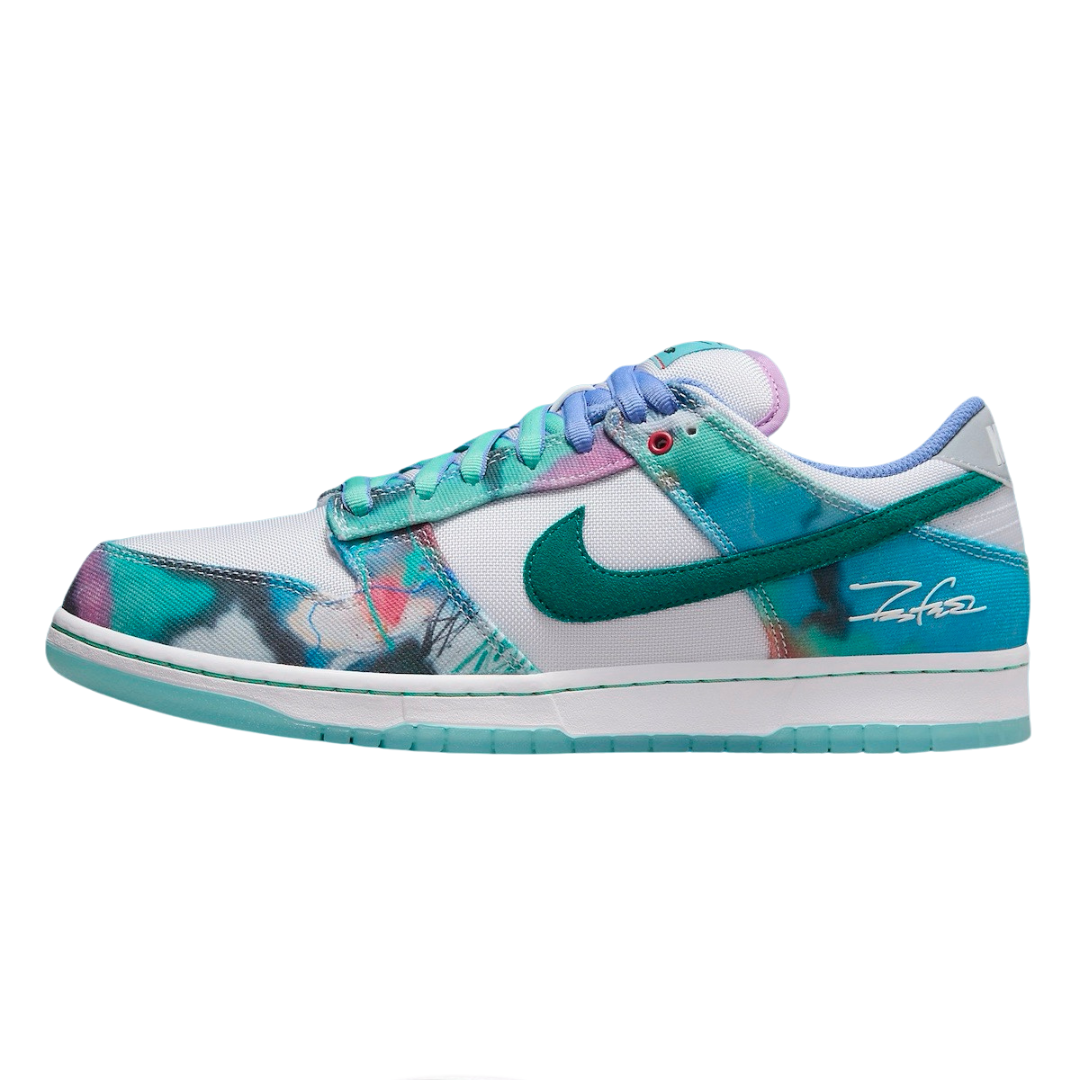 Nike SB Dunk Low Futura Laboratories Bleached Aqua