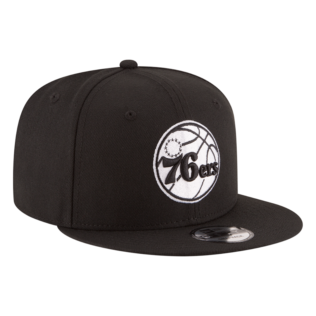 Philadelphia 76ers Black and White 9FIFTY Snapback Hat