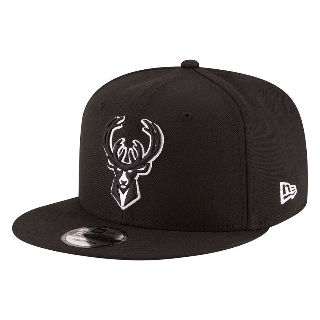 Milwaukee Bucks Black and White 9FIFTY Snapback Hat