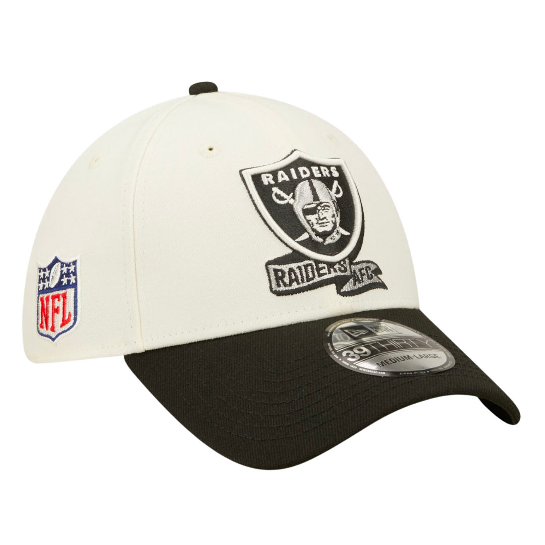Las Vegas Raiders Cream/Black 2022 Sideline 39THIRTY Flex Hat