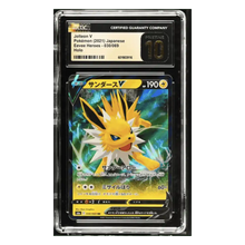 Jolteon V CGC 10 2021 Pokemon Japanese Eevee Heroes Holo Card #030/069