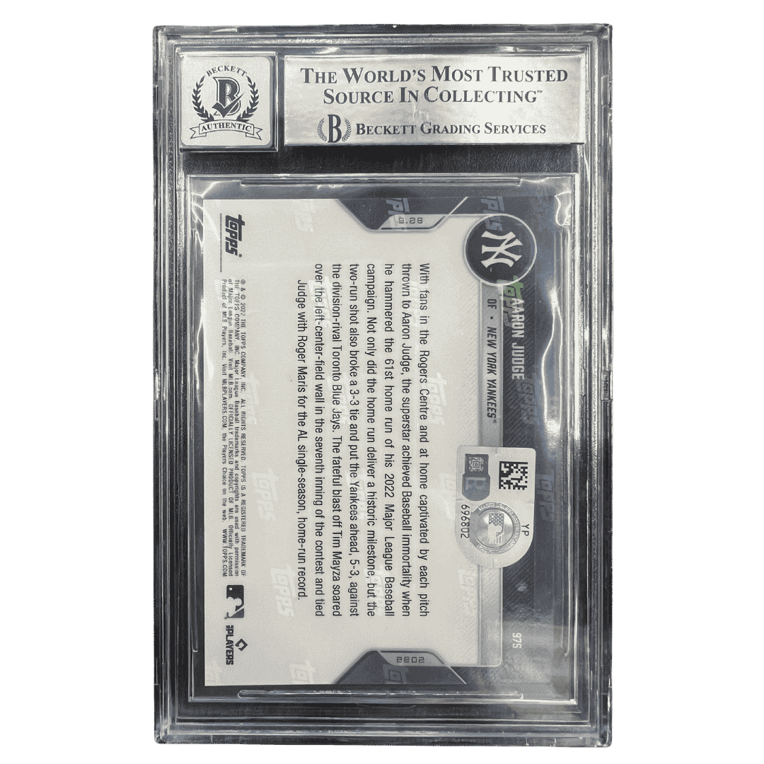 Aaron Judge 2022 Topps Now Autographed Card #975 - MLB COA