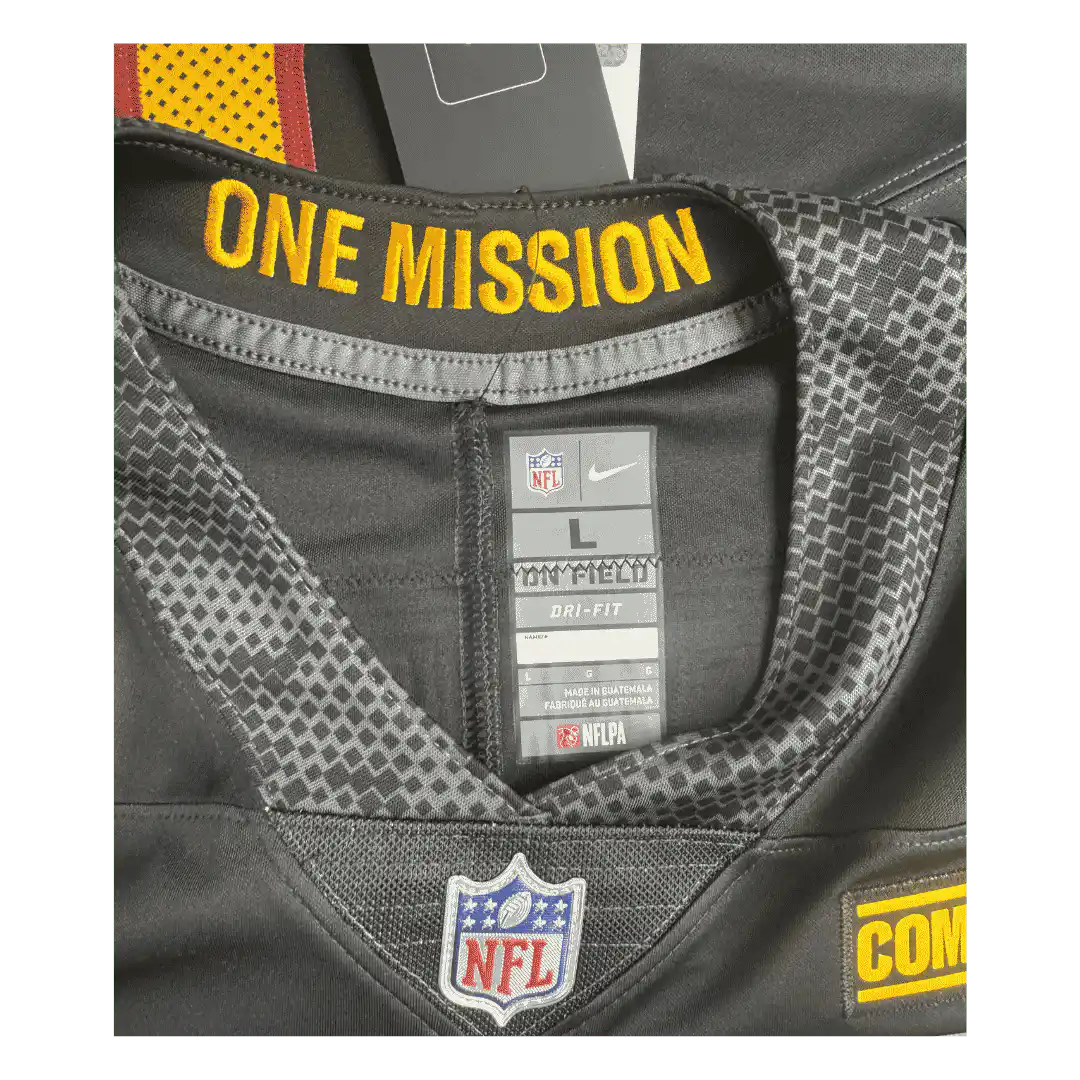 Jayden Daniels Washington Commanders Autographed Fanatics Authentic Black Nike Alternate Limited Jersey - Fanatics COA