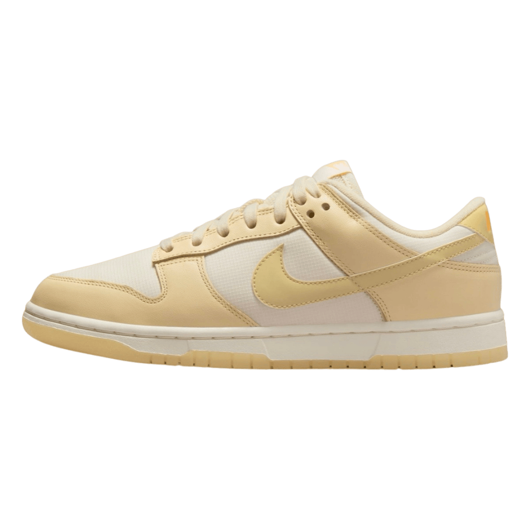Nike Dunk Low Team Gold (W)