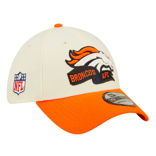 Denver Broncos Cream/Orange 2022 Sideline 39THIRTY Flex Hat