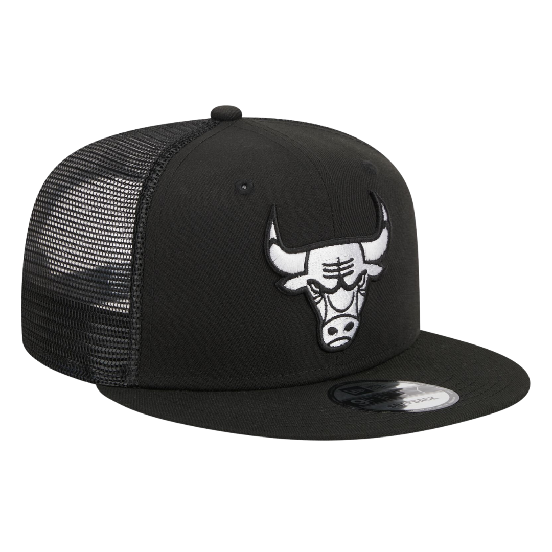 Chicago Bulls Trucker Meshback New Era Black 9FIFTY Adjustable Snapback Hat