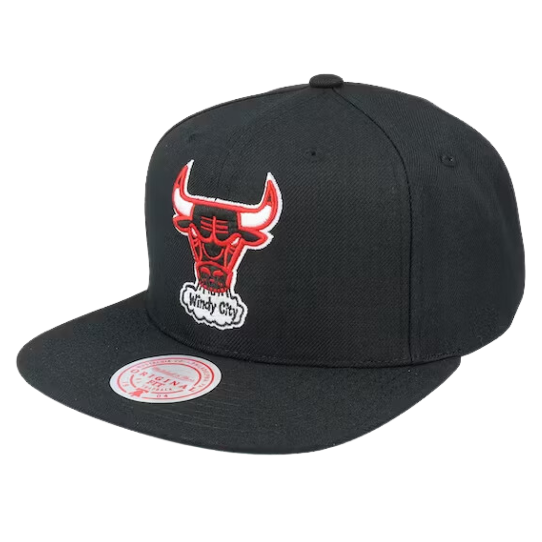 Chicago Bulls Mitchell and Ness HWC Core Basic Snapback Hat