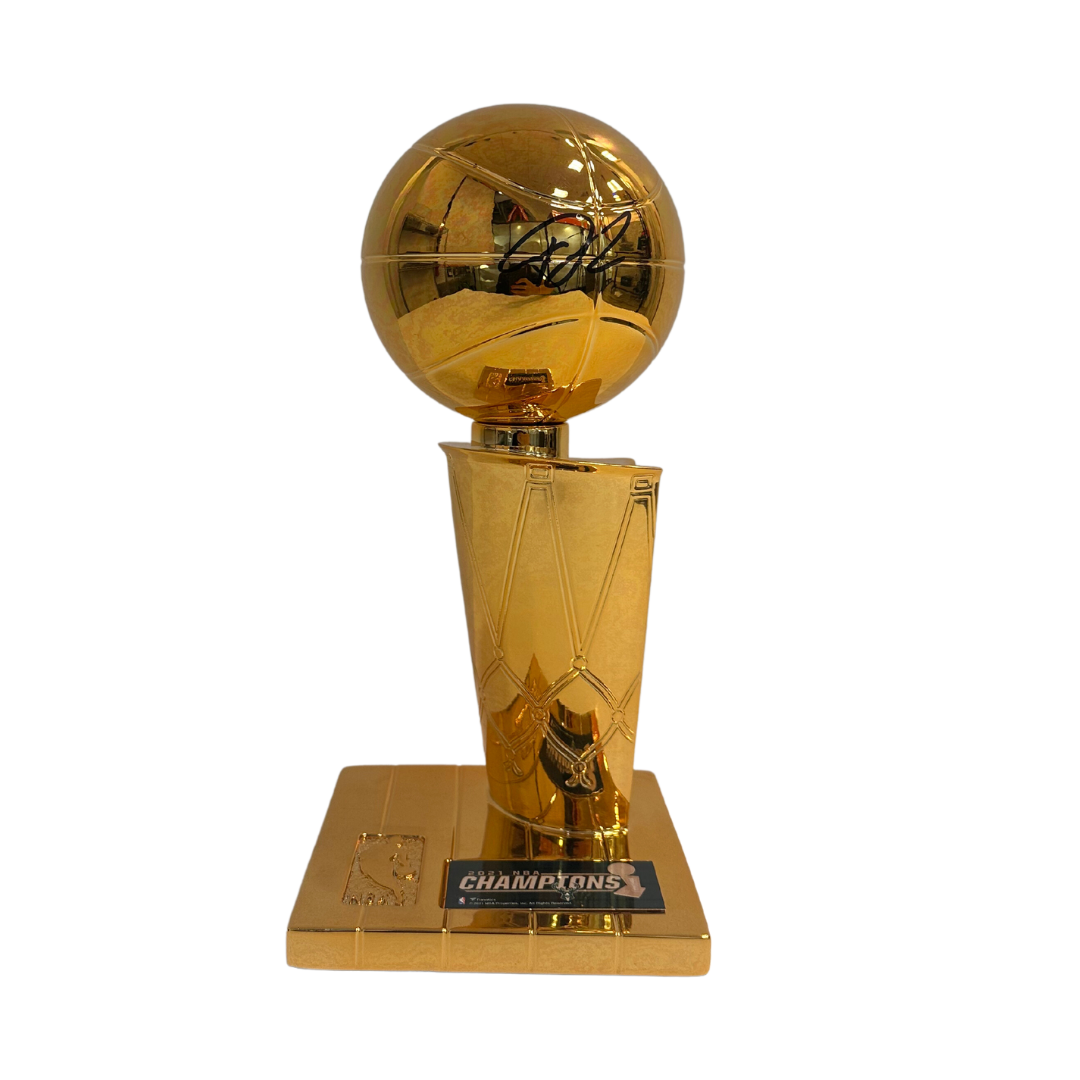 Giannis Antetokounmpo Milwaukee Bucks Autographed Mini Larry O'Brien Trophy - Beckett COA