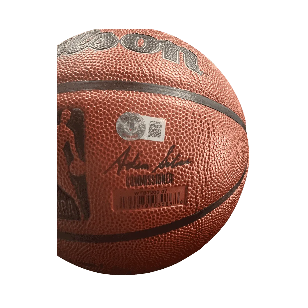Giannis Antetokounmpo Milwaukee Bucks Autographed Wilson Basketball - Beckett COA