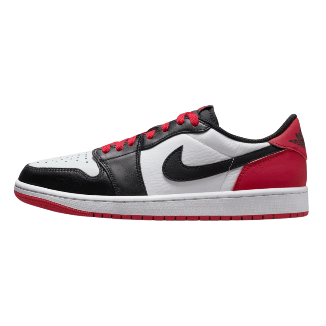 Jordan 1 Retro Low OG Black Toe 2023