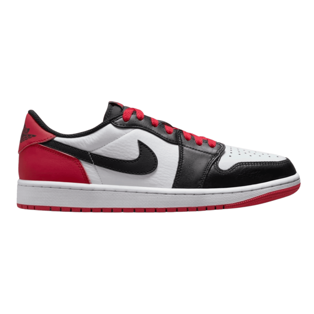 Jordan 1 Retro Low OG Black Toe 2023
