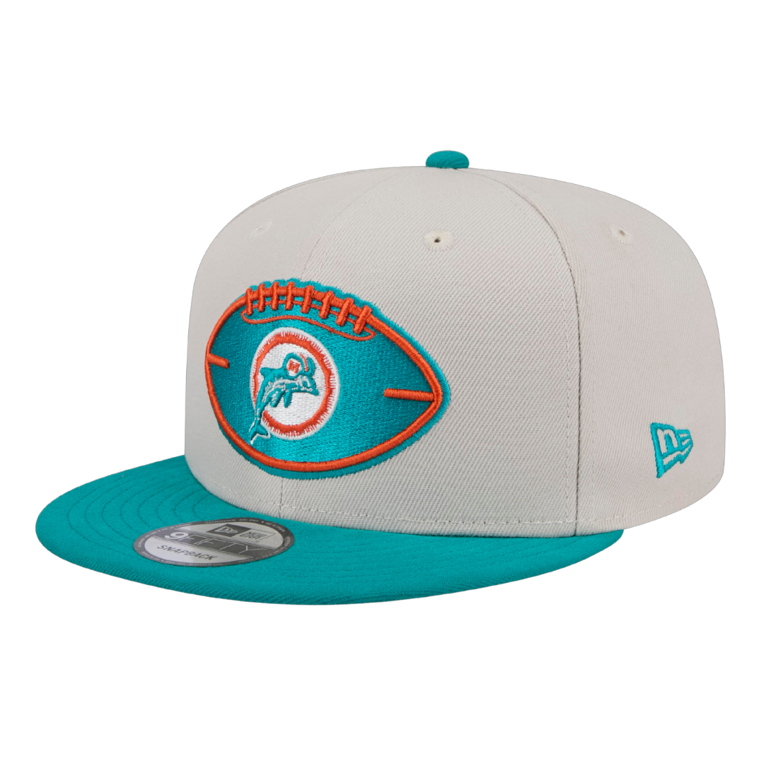 Miami Dolphins 2024 Sideline Historic New Era Beige 9FIFTY Adjustable Snapback Hat