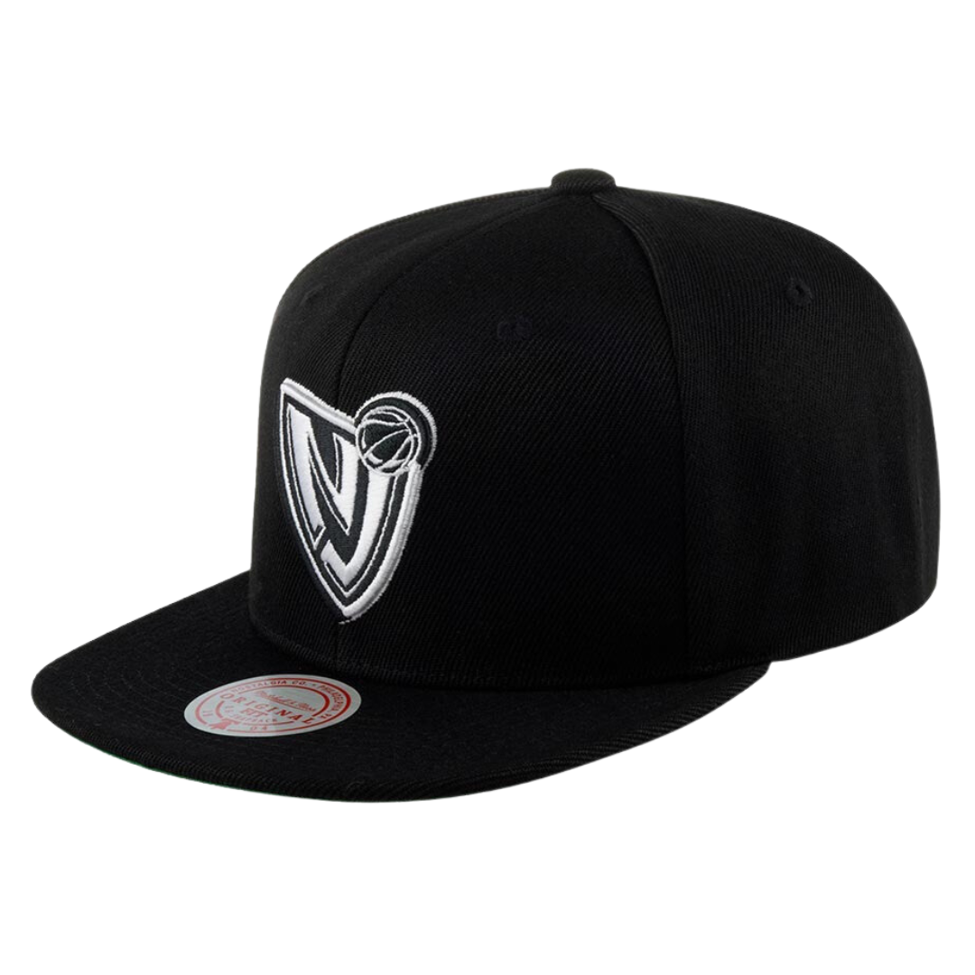 New Jersey Nets Mitchell and Ness HWC Core Basic Snapback Hat