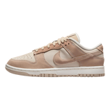 Nike Dunk Low SE "Sandrift" (W)