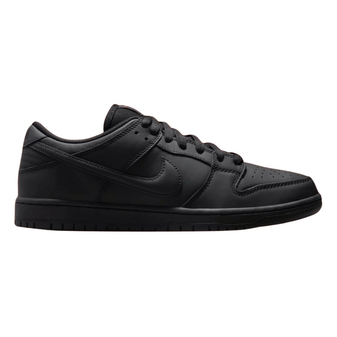 Nike SB Dunk Low Pro Triple Black