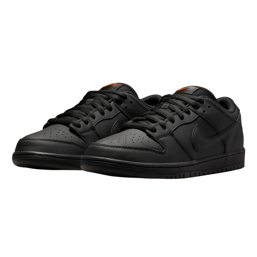Nike SB Dunk Low Pro Triple Black