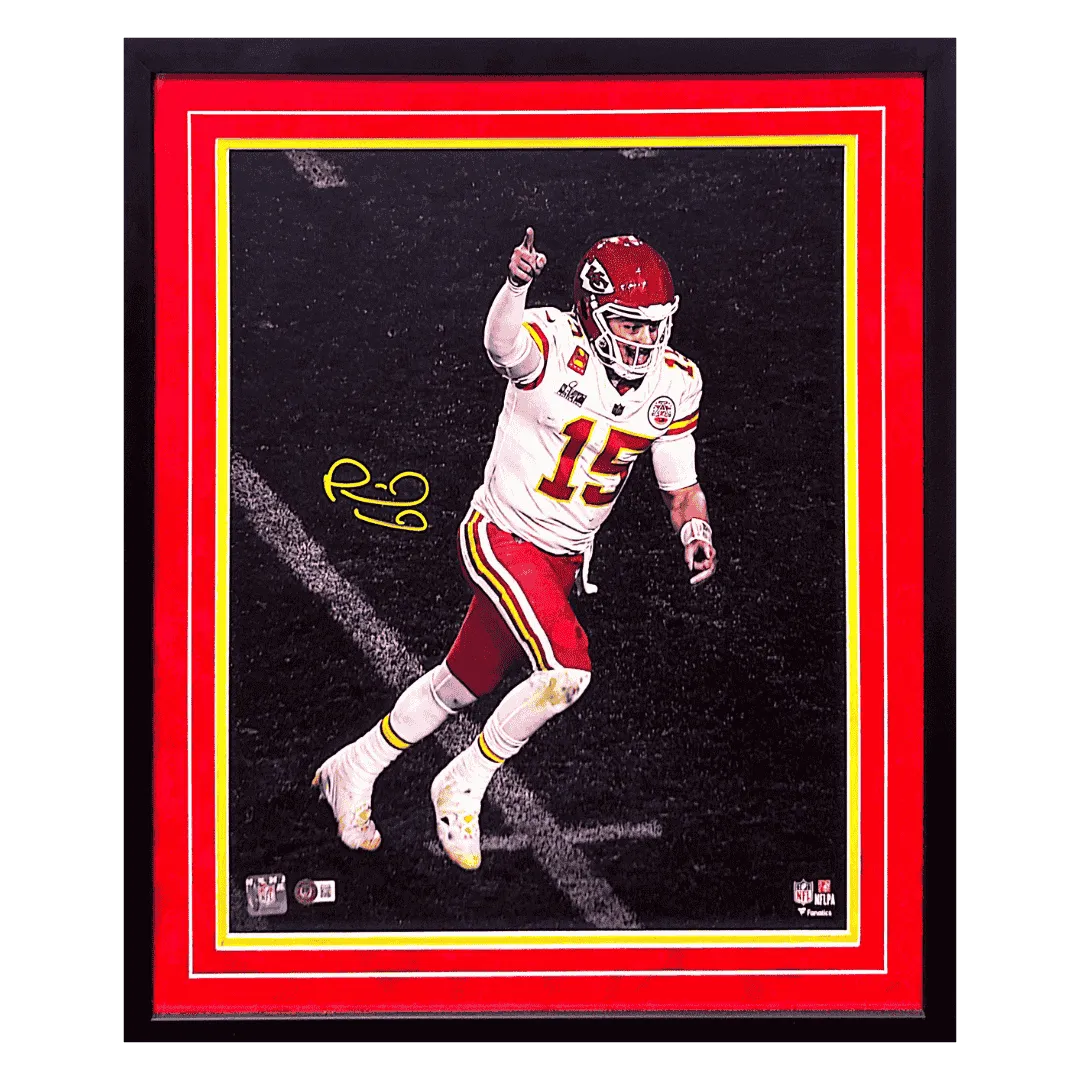 Patrick Mahomes Kansas City Chiefs Autographed Framed 16x20 - Beckett COA