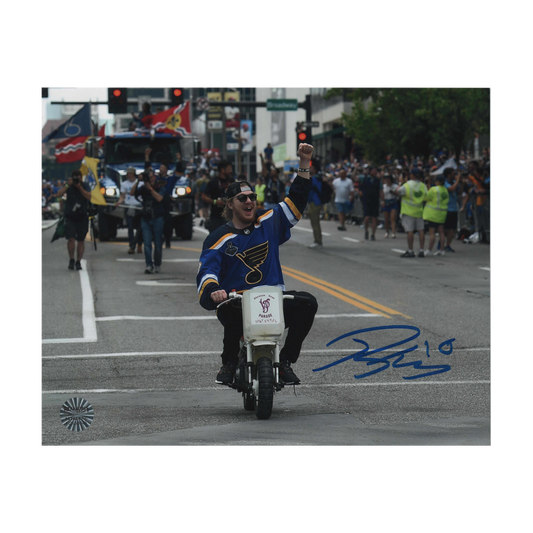 Robert Thomas St Louis Blues Autographed Parade Bike Ride Photo - Fan Cave COA