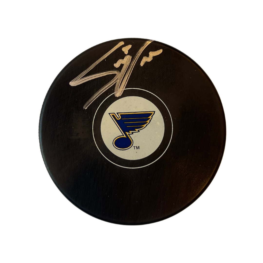 Steve Ott St Louis Blues Autographed Logo Puck - Fan Cave COA