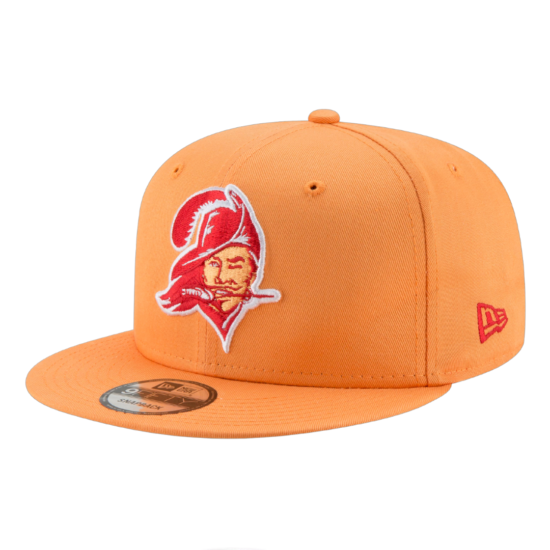 Tampa Bay Buccaneers Throwback New Era Creamsicle 9FIFTY Adjustable Snapback Hat