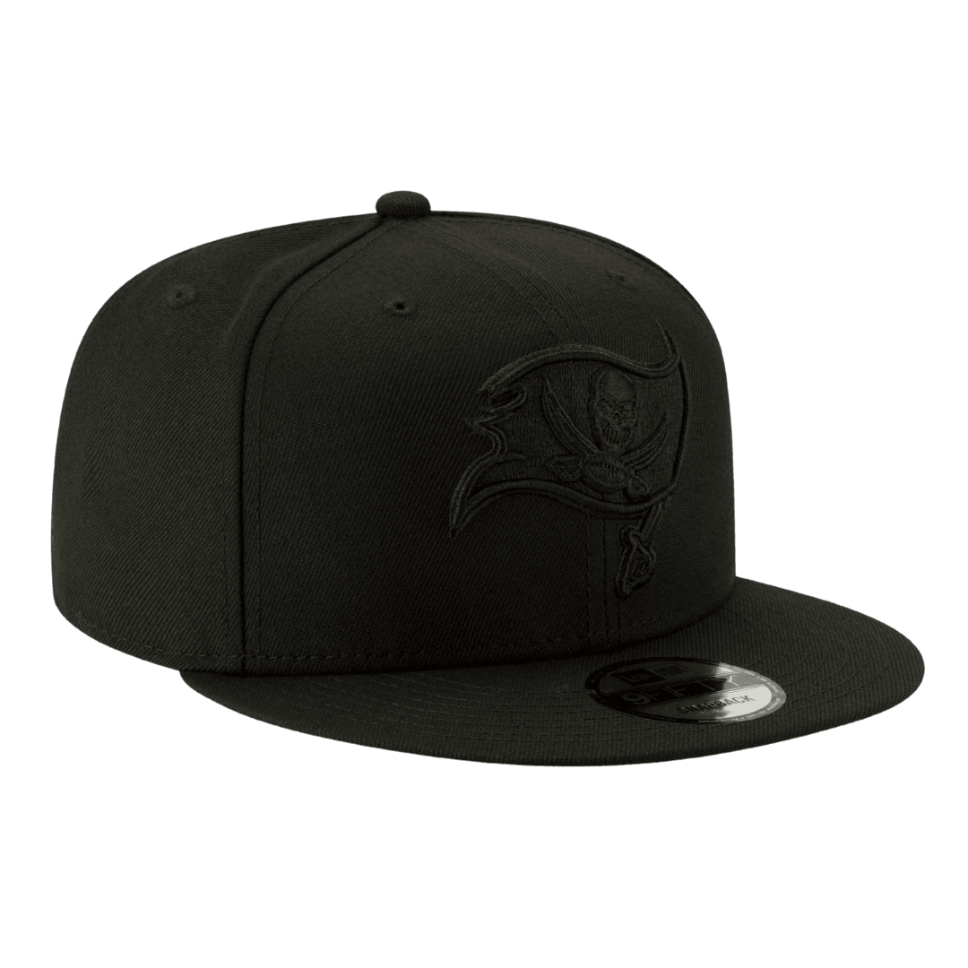 Tampa Bay Buccaneers Black On Black New Era 9FIFTY Adjustable Snapback Hat