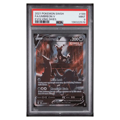 Umbreon V PSA 9 2021 Pokemon Sword & Shield Evolving Skies Full Art Card #189 - Front